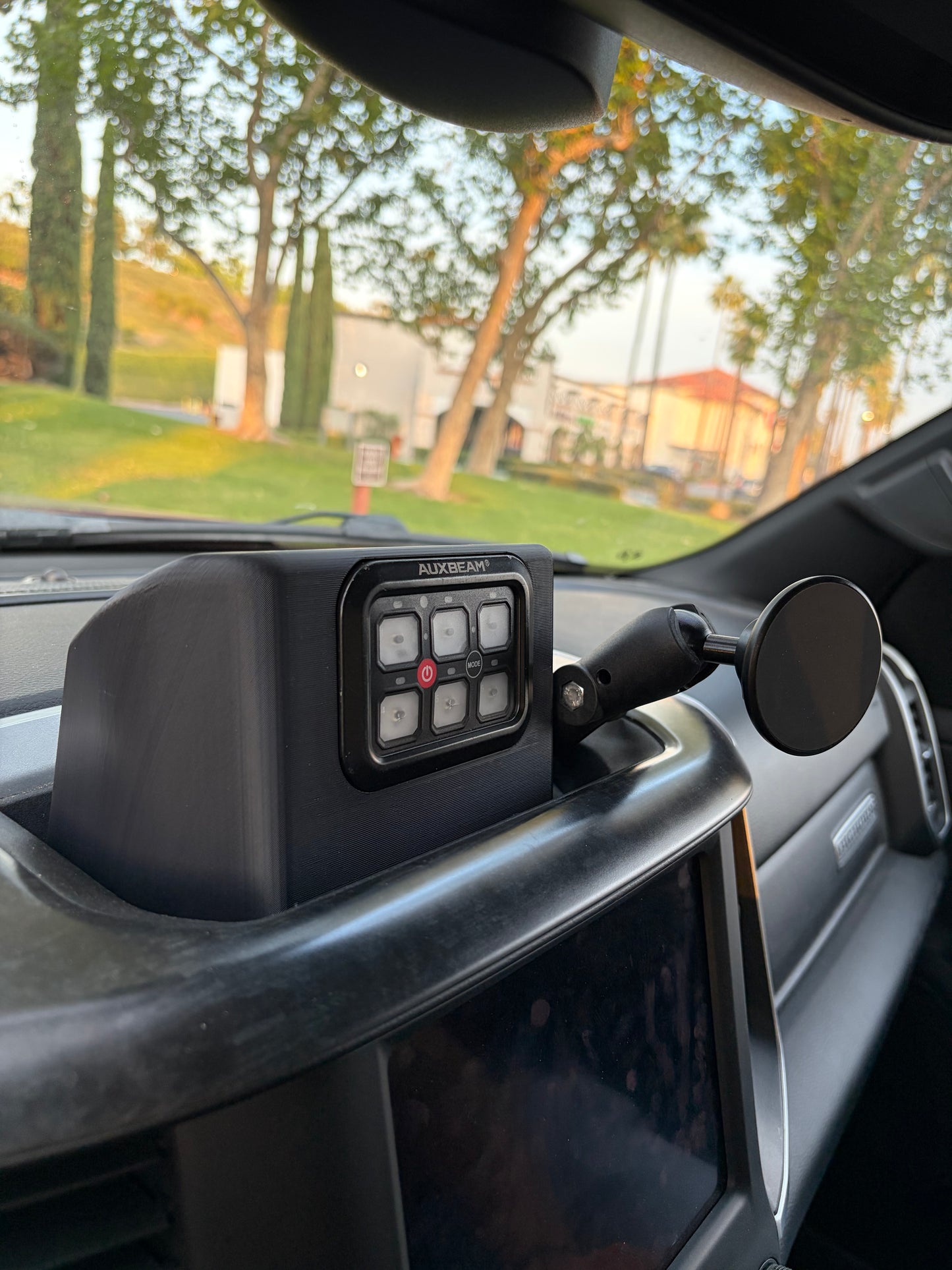 2019-2025 ram Auxbeam 6 gang switch panel mount