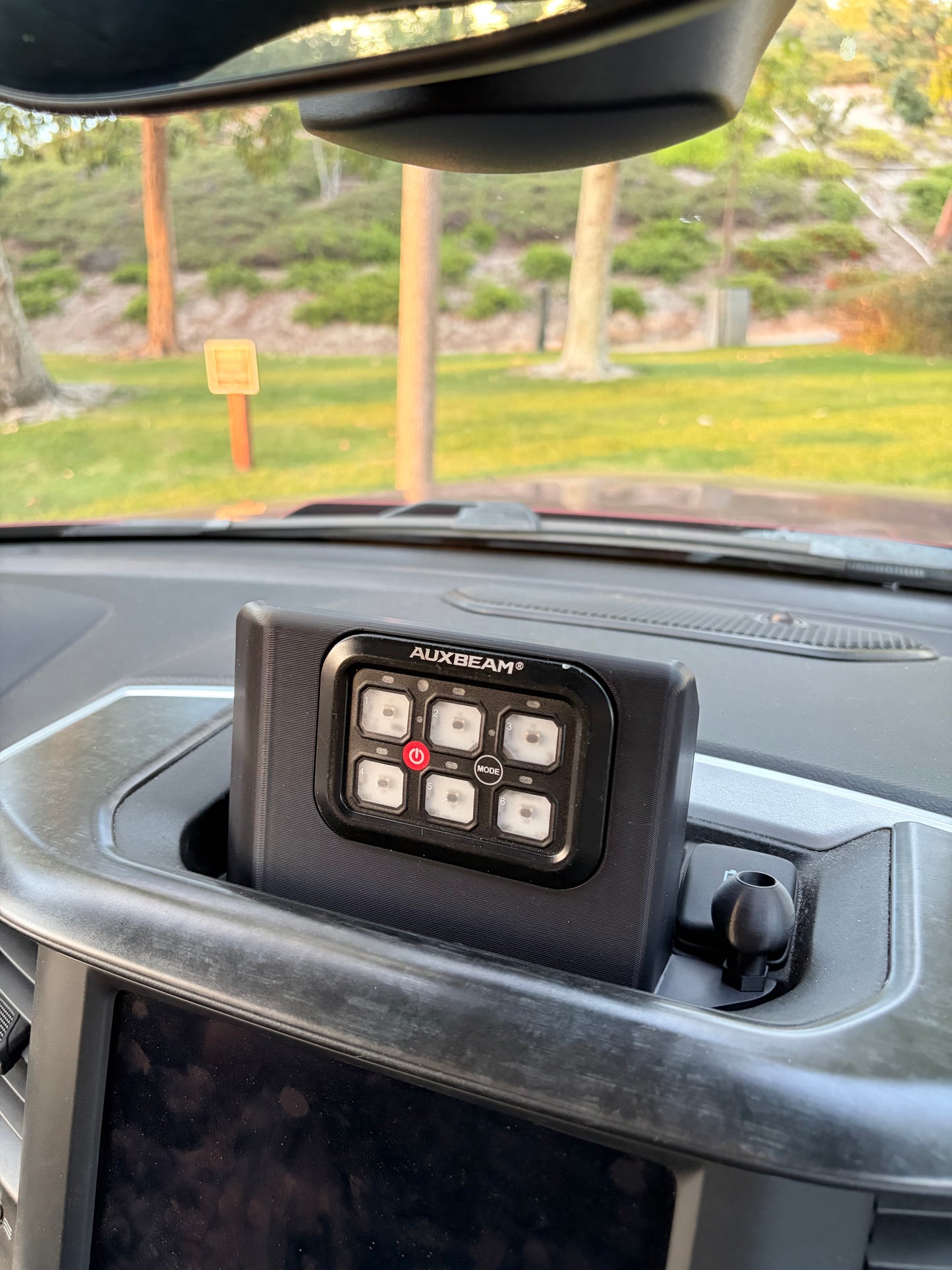 2019-2025 ram Auxbeam 6 gang switch panel mount